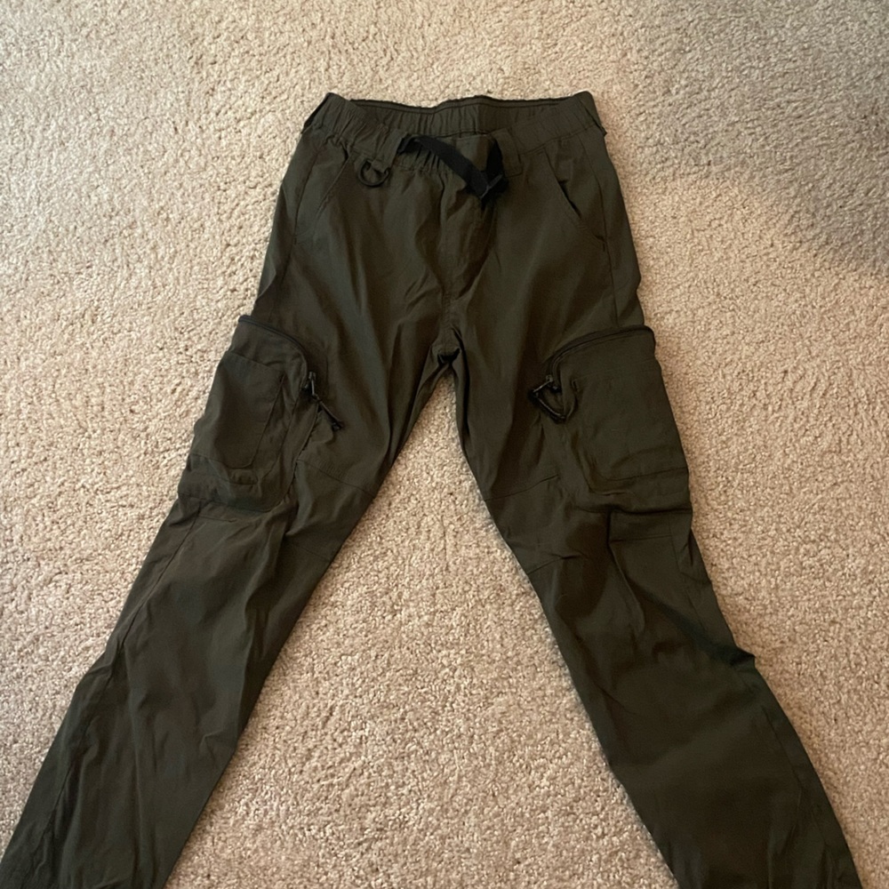 Boy’s wrangler ATG green cargo pants